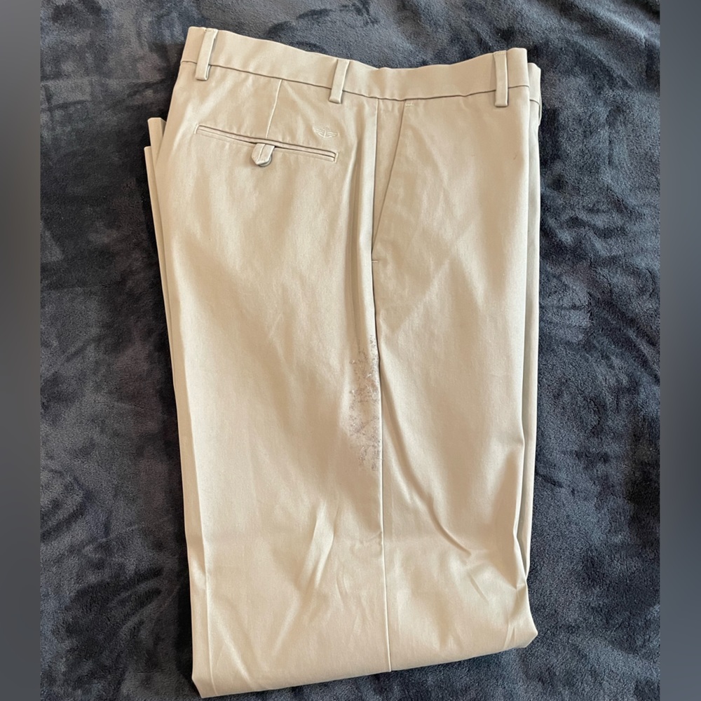 Classic fit new Dockers 34x34